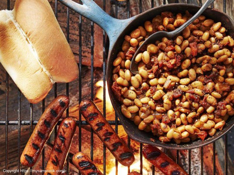 Hot Dogs With Quick Cast-Iron Beans